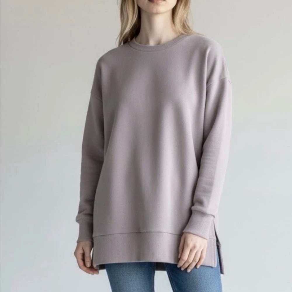 90 Degree By Reflex Soft Gray Sweatshirt size S NWOT long sleeve split sides